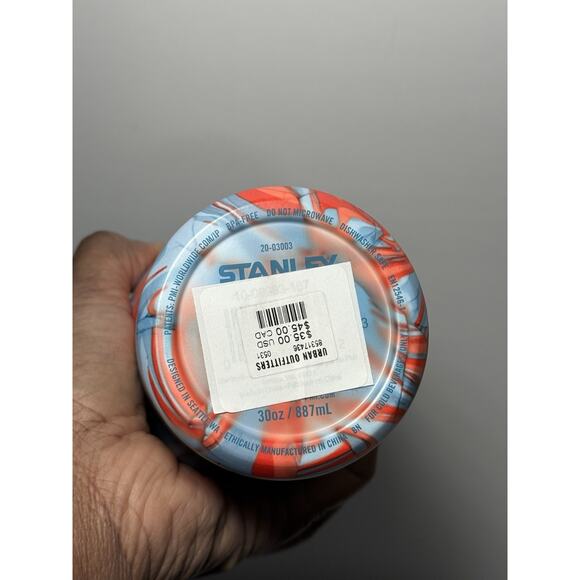 Stanley Exclusive POOL SWIRL 30oz Iceflow Flip Straw Quencher BNWT - Picture 5 of 6